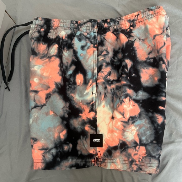 Vans board shorts - Picture 1 of 3